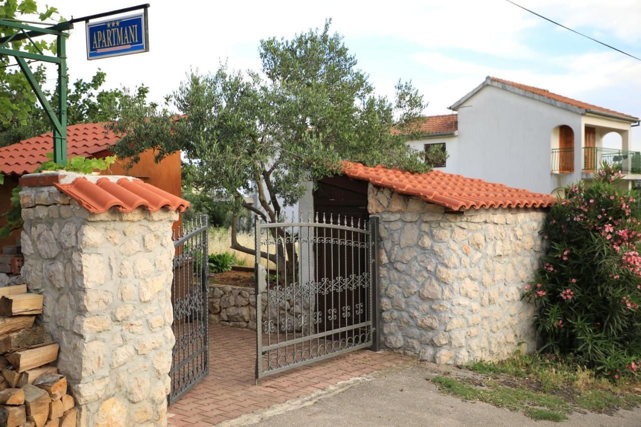 Apartmani Sarlija Пакоштане Экстерьер фото